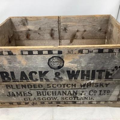 Black and White Scotch Whisky Wood Box