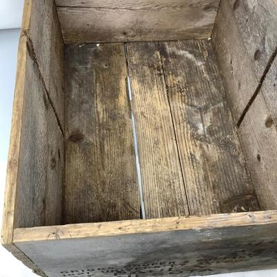 Black and White Scotch Whisky Wood Box
