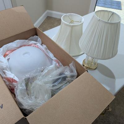 Pair Of Frosted Dome Lights & Crystal Lamp (SR)