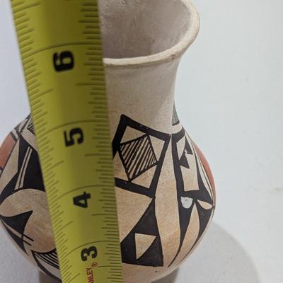 Acoma Vase Red/Black/White Traditional Geometric Signed Flora Ray 5 1/2" (SR)