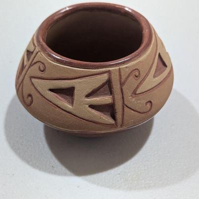 Native American Carved Red Pottery Bowl 4 1/2" Signed (SR)