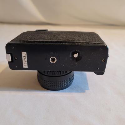 Vintage Point and Shoot Cameras (D-EL)