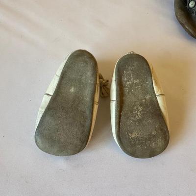 VINTAGE AND ANTIQUE BABY SHOES