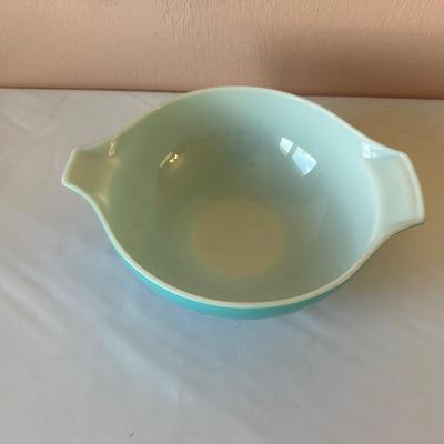 PYREX BOWLS AND REFRIGERATOR DISH