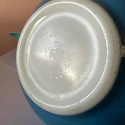 PYREX BOWLS AND REFRIGERATOR DISH