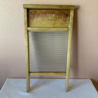 NATIONAL GLASS WASHBOARD NO 512 AND A LARGE ENAMEL BOWL