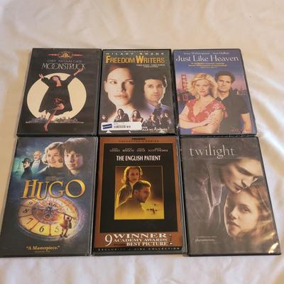Sony DVD Player and DVDs (D-EL)