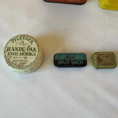 A GREAT SELECTION OF OLD TINS (2)