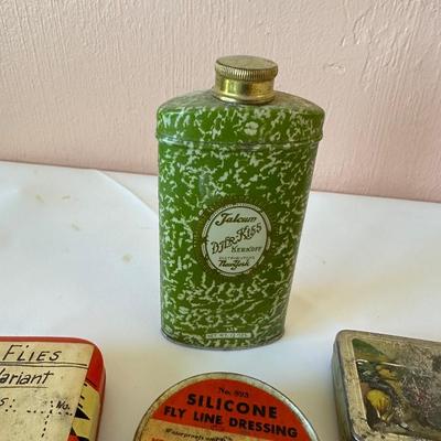 THE LAST LOT OF GREAT VINTAGE TINS