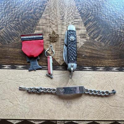 BOY SCOUTS OF AMERICA POCKET KNIFE, PIN AND MEDALS