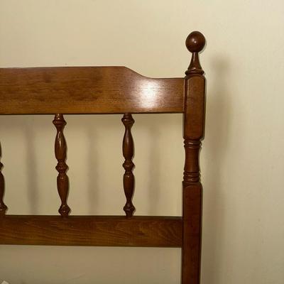 TWIN BED BOX SPRING WITH HEADBOARD AND METAL FRAME ON CASTERS