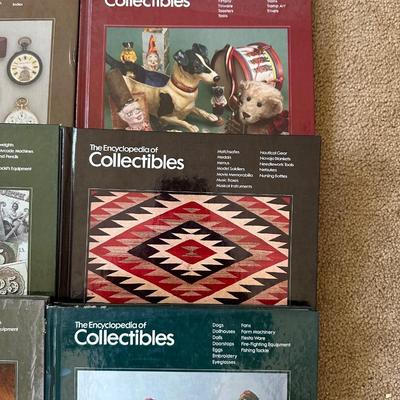 A SET OF EDUCATIONAL BOOKS ON COLLECTIBLES