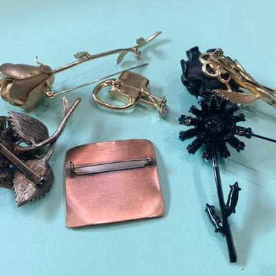 Floral Pins Jewelry Lot