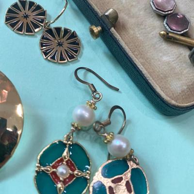 Vintage Earrings/Cufflinks Jewelry Lot