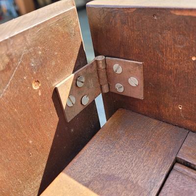 Wooden Drop Leaf Table (G-EL)
