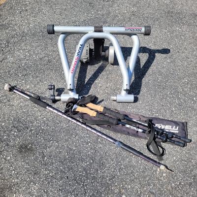 Blackburn Trakstand Defender with Foxelli & More Trekking Poles (G-EL)