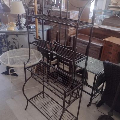 Metal Frame Multi-Shelf Baker's Rack