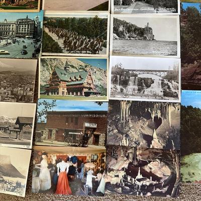 A GREAT COLLECTION OF POSTCARDS