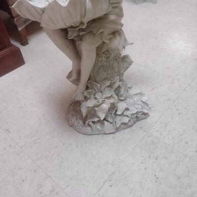 Composite Garden Angel Bird Bath Statuette