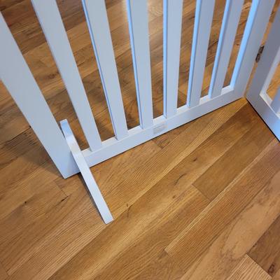 Wooden Folding Dog Gate (G-EL)