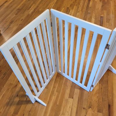 Wooden Folding Dog Gate (G-EL)