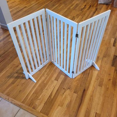 Wooden Folding Dog Gate (G-EL)