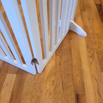 Wooden Folding Dog Gate (G-EL)