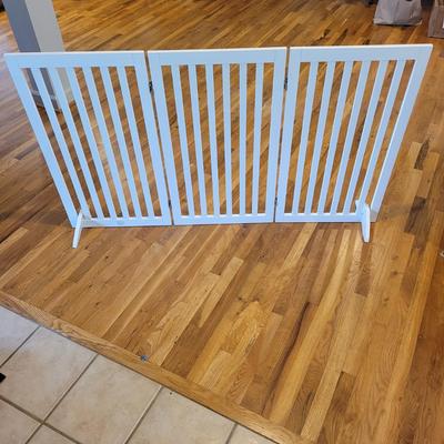 Wooden Folding Dog Gate (G-EL)