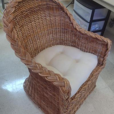 Natural Wicker Weave Patio Chair with Cushion