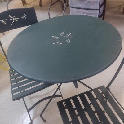 Vintage Three-Piece Patio Metal Table and Chair Set Folding Leg Design