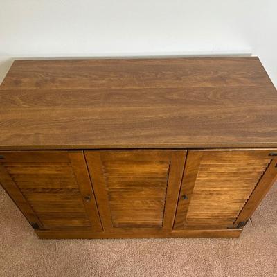 ETHAN ALLEN Mid Century Buffet Cabinet