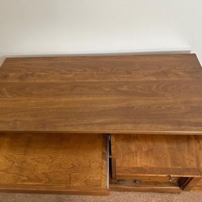 ETHAN ALLEN Mid Century Buffet Cabinet