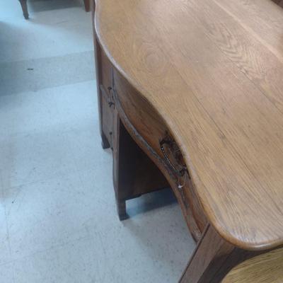 Antique Oak Diminutive Knee Hole Desk/Vanity