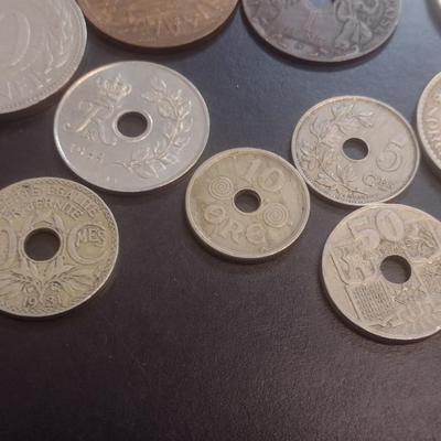 Collection of World Coins Mostly Danish or Spanish Various Dates, Denominations and Origin (#101)