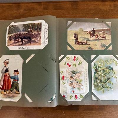 2 VINTAGE SCRAPBOOKS