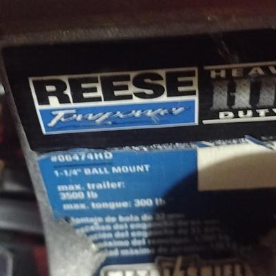 Assortment of Hitches and Ball Connections