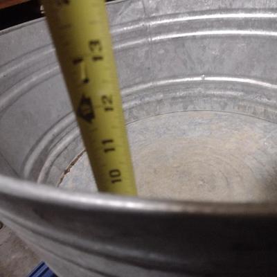 Galvanized 17 Gallon Washtub