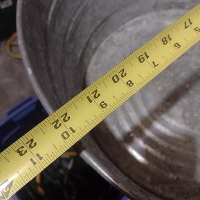 Galvanized 15 Gallon Washtub