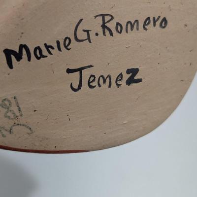Native American Marie G. Romero Jemez Pottery Vessel 3"