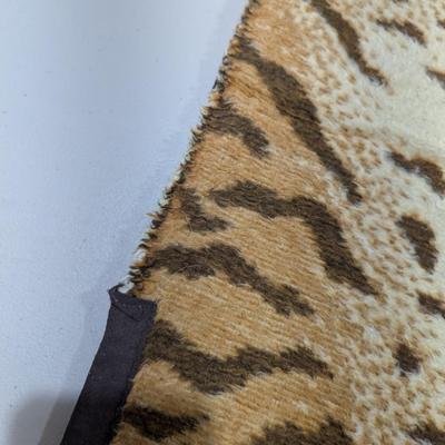 Vintage Bengal Tiger Blanket 70 1/2" x 53 1/2" (SR)