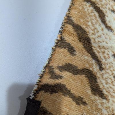 Vintage Bengal Tiger Blanket 70 1/2" x 53 1/2" (SR)