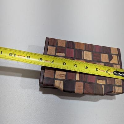 Trinket Box Multi Wood Inlaid Square Design Hinged (SR)