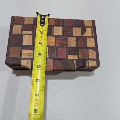 Trinket Box Multi Wood Inlaid Square Design Hinged (SR)