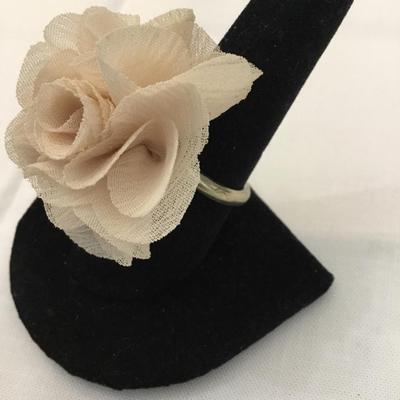 Super cute boho cloth flower, bronze, toned fashion ring