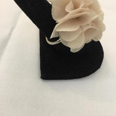 Super cute boho cloth flower, bronze, toned fashion ring