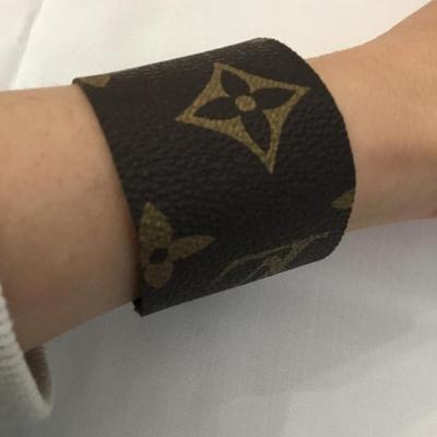 Fashion, leather snap bracelet