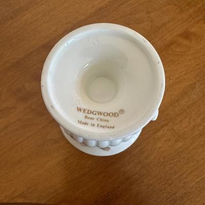 WEDGEWOOD BONE CHINA VASE, 2 WASH BOWLS WITH PITCHERS AND MORE