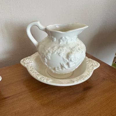 WEDGEWOOD BONE CHINA VASE, 2 WASH BOWLS WITH PITCHERS AND MORE