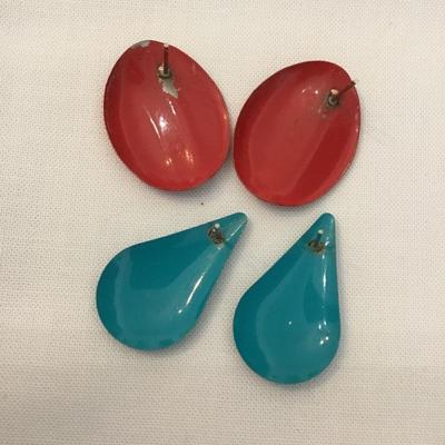 Cute Red and turquoise enameled, vintage stud earrings
