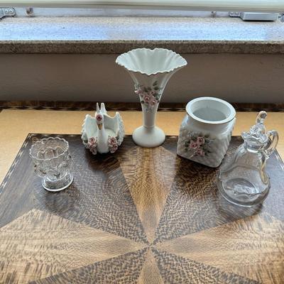 LEFTON VASE, SWAN AND CANISTER